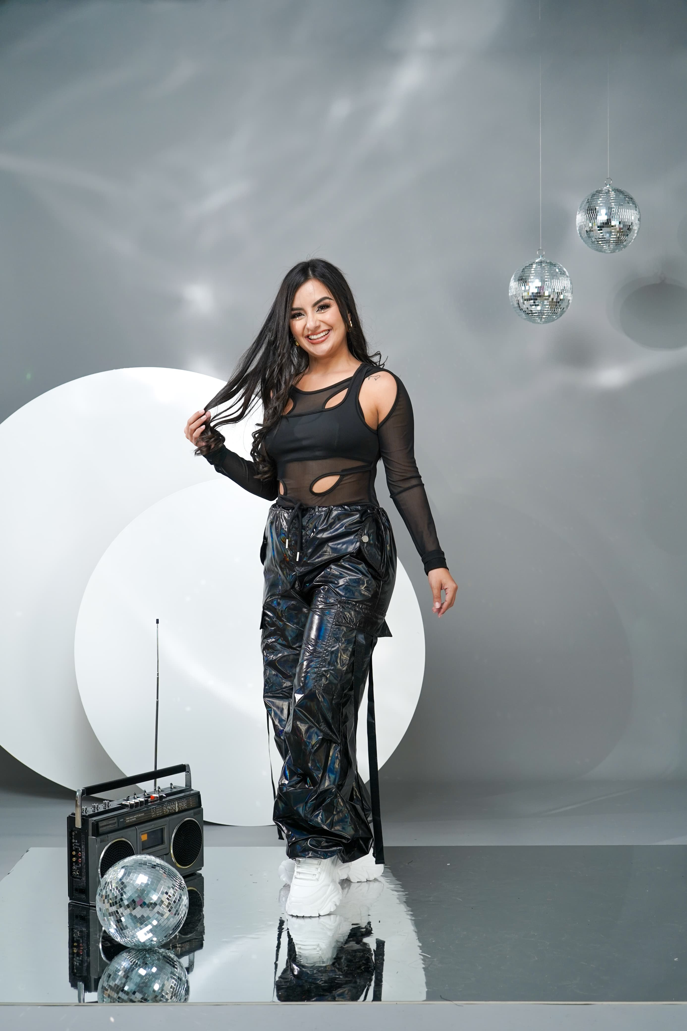 Pantalon metalico negro - Festival Season 2025